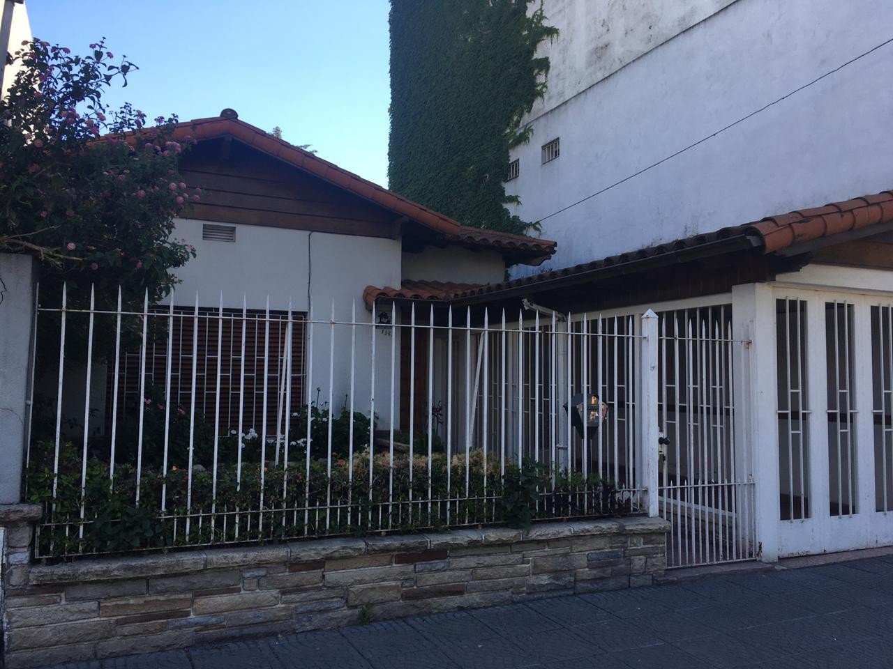 2 lotes ,CASA En San Miguel Centro