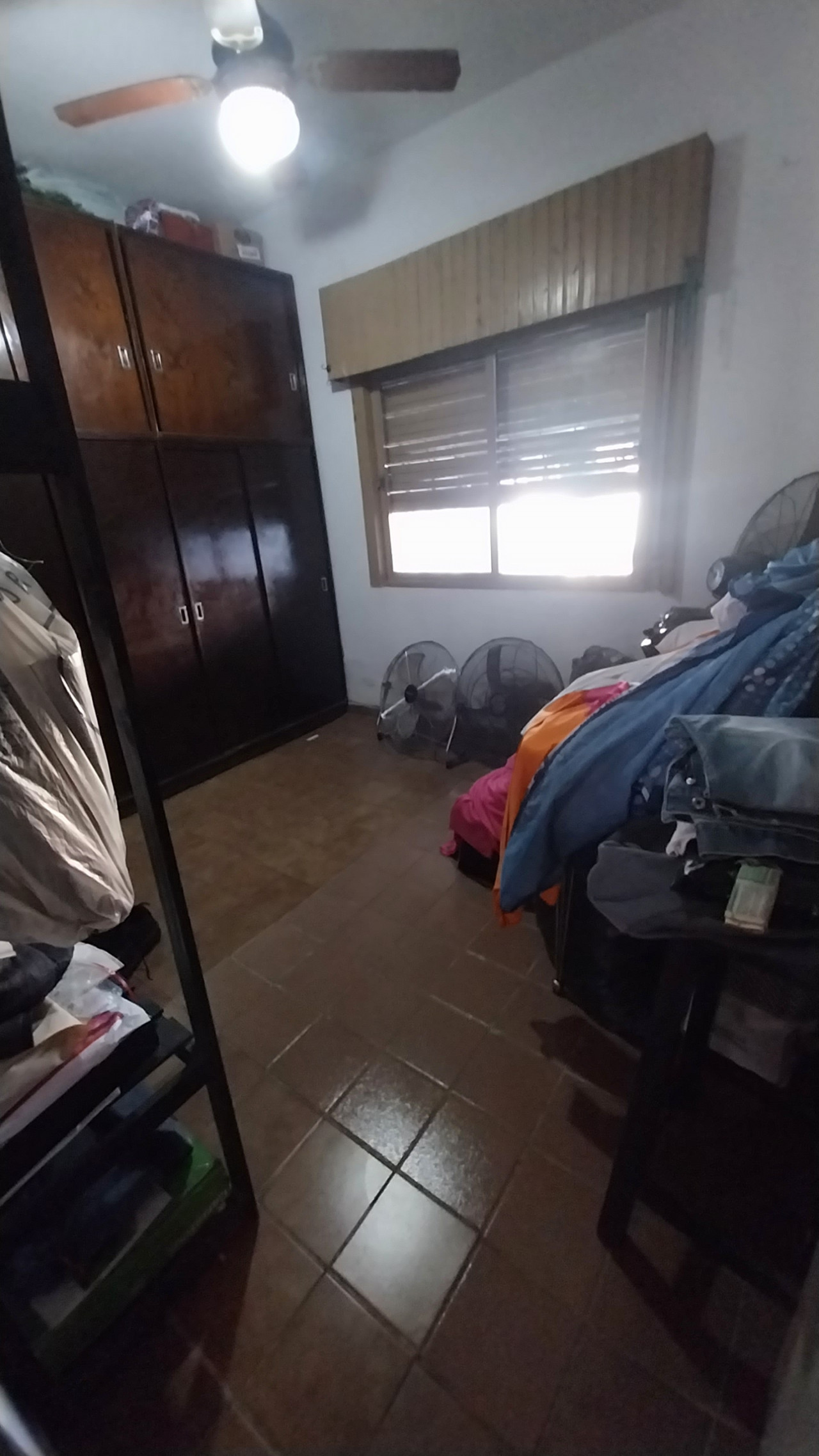 Dormitorio al contrafrente casa de planta baja