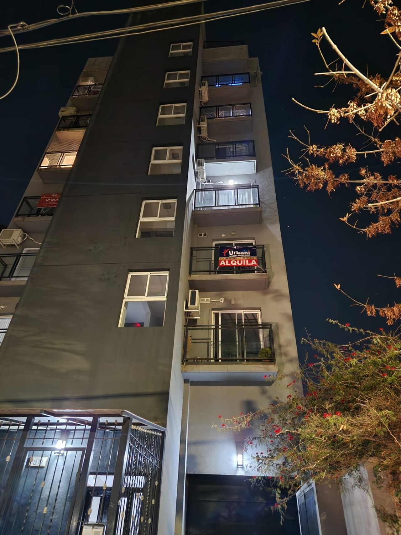 Departamento de 2 Ambientes en el Centro de Muñiz – Doble Balcón y Cochera